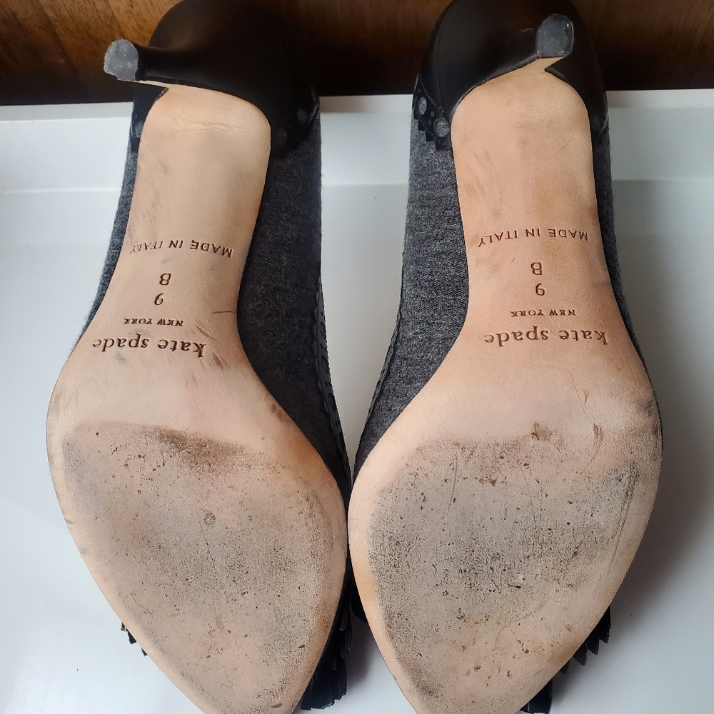 Kate Spade Deanna Gray Flannel and Black Calfskin Pumps - Picture 10 of 11